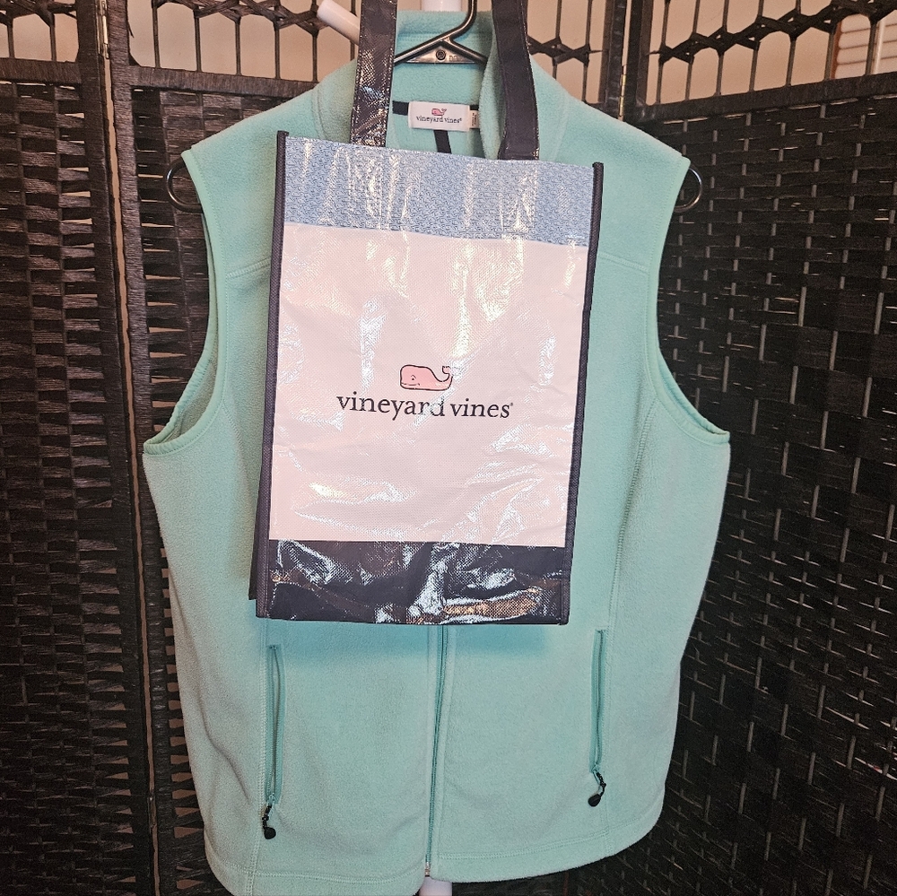 Vineyard Vines Mint Green Vest with Tote
